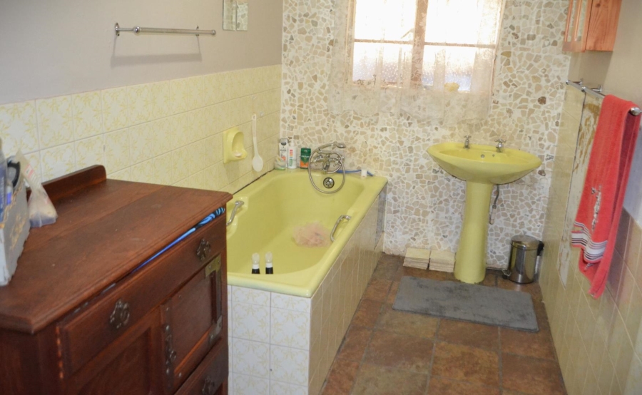 3 Bedroom Property for Sale in Rustenburg Rural North West